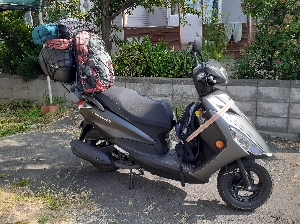 荷物満載のバイク:kabutotai.net